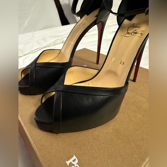 Christian Louboutin Very Kathy 12, Black Leather Sandals Sz 42 - Picture 13 of 13